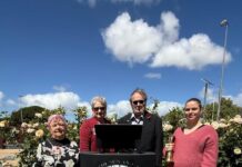 Two Wells pays tribute on Remembrance Day