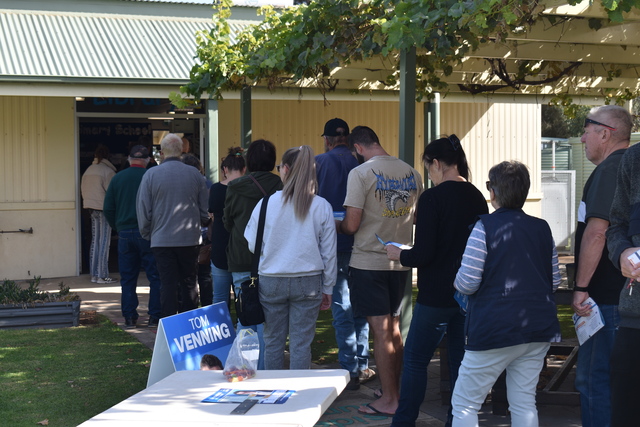 PlbthsOw25_475911_01